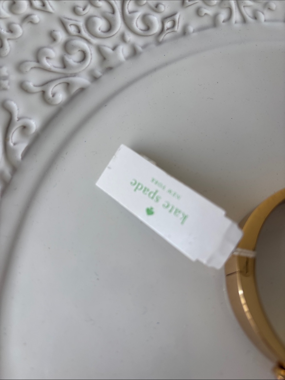 Kate Spade NWOT Gold Floral Pink Enamel Bangle Bracelet - Picture 2 of 5